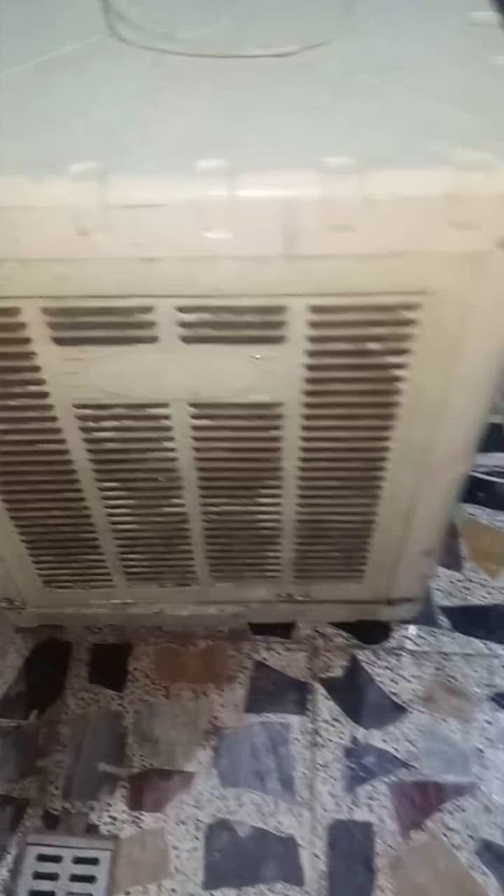 السلام عليكم عندي مبرده للبيع الشراي يجي خاص هاذ رقمي***********
