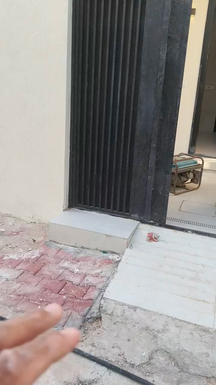 الحمد الله كملنه هذه منزل   
أخو كم  ضرغام الكهربائي مستعدين للجميع تأسيسات ***********
