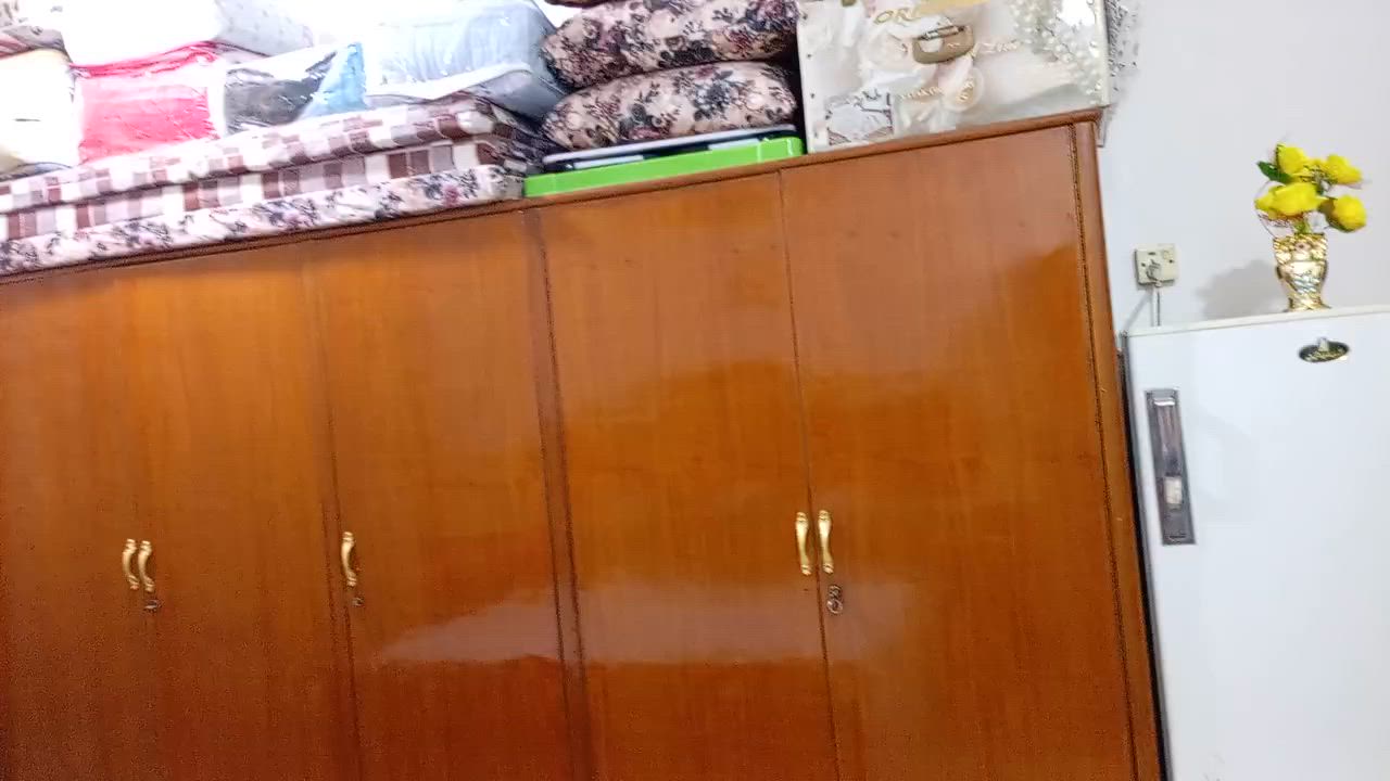 غرفه تسكام خشب ثقيل سعرها مليون وربع هيه ودوشكها  وبيها مجال مكان حله مهندسين


**إذا كنت صاحب هذا الإعلان وتريد حذفه لأي سبب، رجاءا أرسل رسالة إلى الدعم الفني**