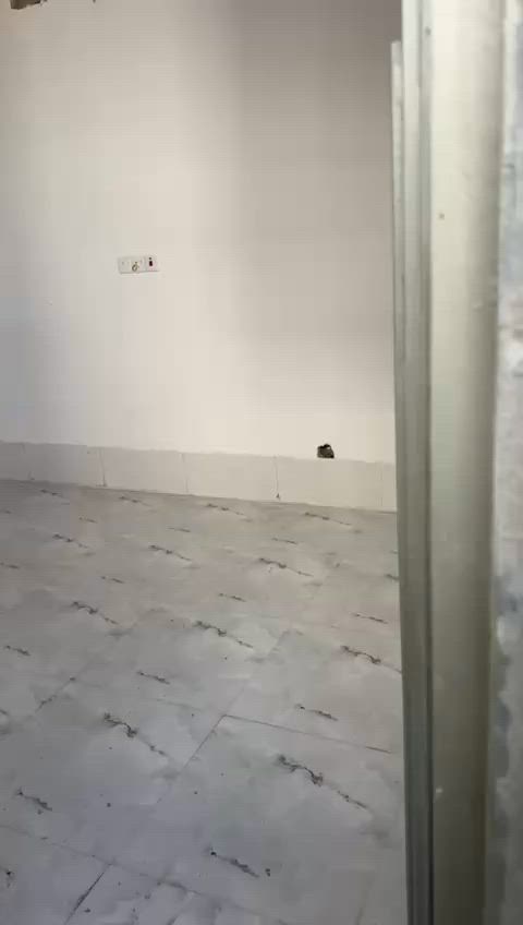 يتوفر مشتمل طابق ثاني جديد في مدينه منطقه 6 كيلو خلف مول زنبيل 
استقبال مع صاله مع غرفه مع مطبخ 
معزول مستقل وحدها سعر الايجار 250 بها مجال 
***********

