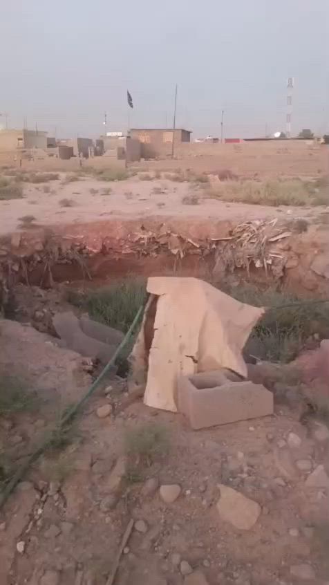 السلام عليكم من رخصت الكروب عندي قطعه ارض ١٢٥ متر  شراي يتصل على رقم *********** سعر ١٠ مليون وبيعه مجال حي البتول زراعي قرب طاقه
