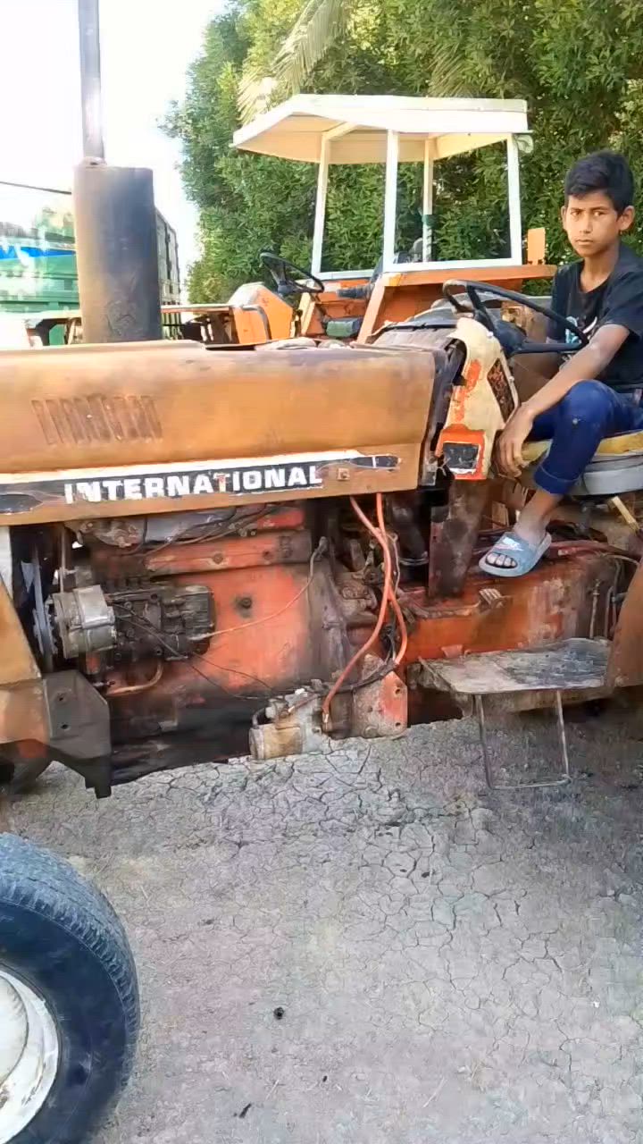 ***********
