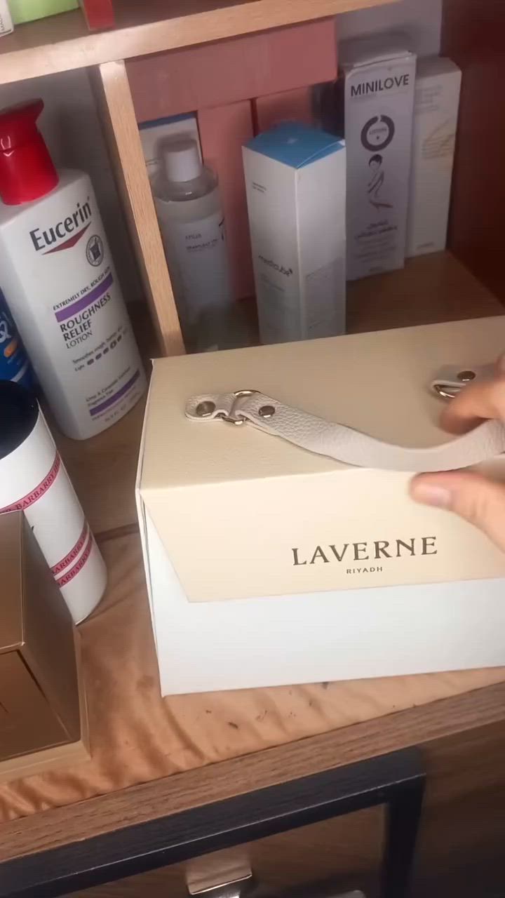 عطور ماستر درجه اولى تخبل فوحان وثباتيه يوم كامل الاسعار جوه الصور توصيل 3لكل المحافظات ومجاني للحرية 

https://chat.whatsapp.com/KTK09YZWRL5JqA1LLLSLT1
كروب كوزمتك اوربي اصلي جديد اكسباير بعيد بااسعار مناسبة كلش ضيفو الكروب
@highlight


**إذا كنت صاحب هذا الإعلان وتريد حذفه لأي سبب، رجاءا أرسل رسالة إلى الدعم الفني**