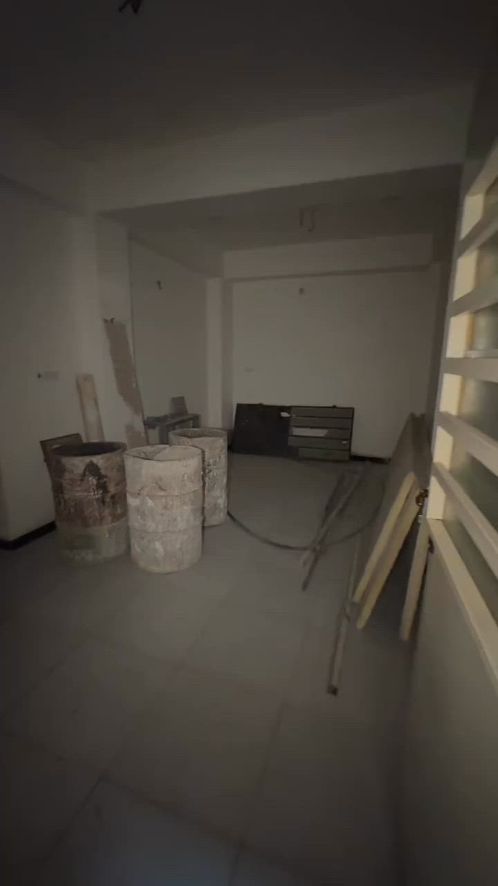 شقه للايجار جديده غير مسكونه غرفه وصاله قرب مرطبات دبدوب
***********
