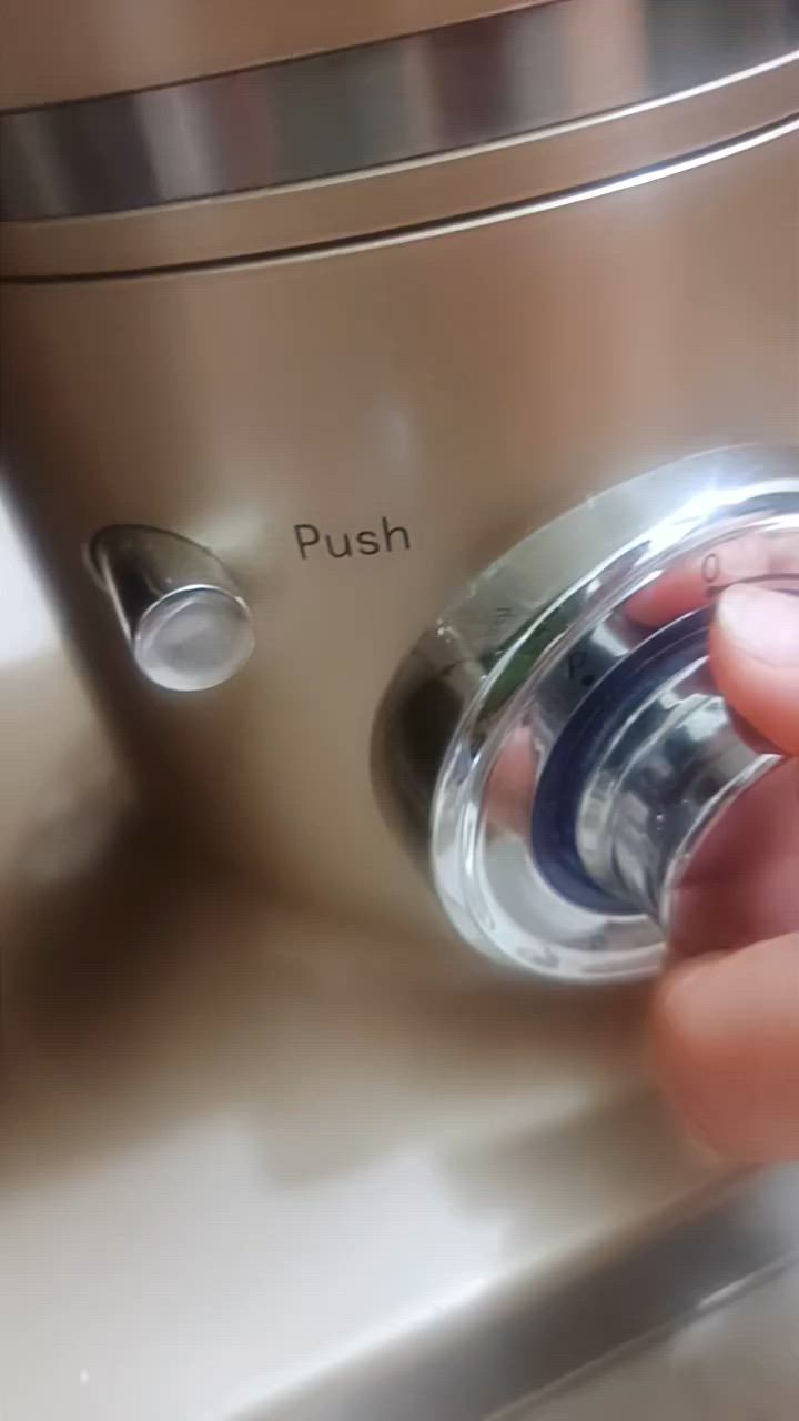 عجانه للبيع استعمال قليل جدا نظيفه كلش ابيعهه١٣٠


**إذا كنت صاحب هذا الإعلان وتريد حذفه لأي سبب، رجاءا أرسل رسالة إلى الدعم الفني**