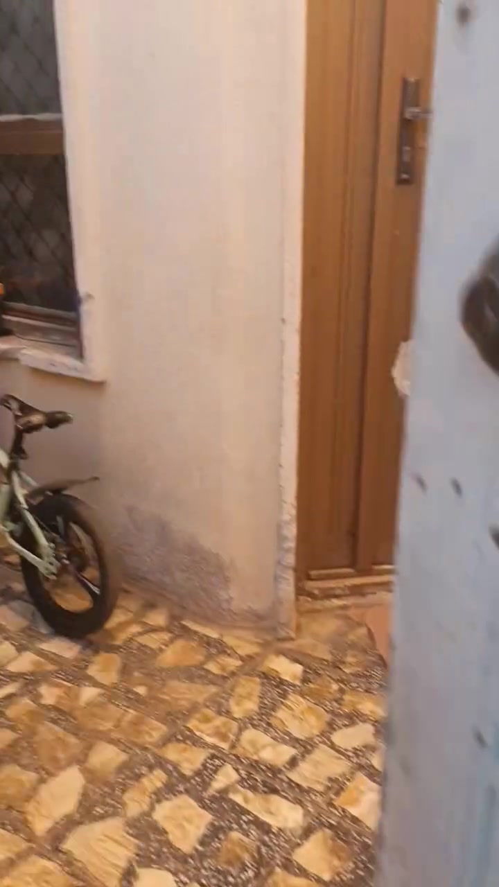 بيت بزراعي حجي جعفر  الاربع شوارع فرع ازياء عبود باقي التفاصيل  ***********
