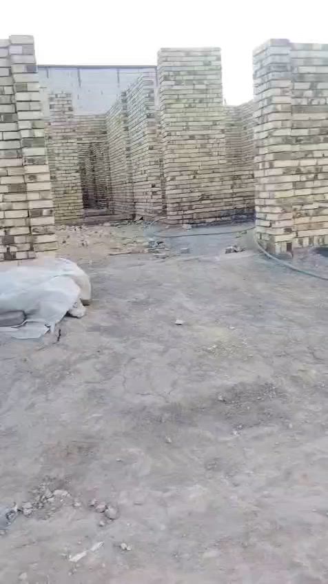 هيكل للبيع نزلت ابو راضي المساحه 230 متر تفاصيل أكثر ***********

