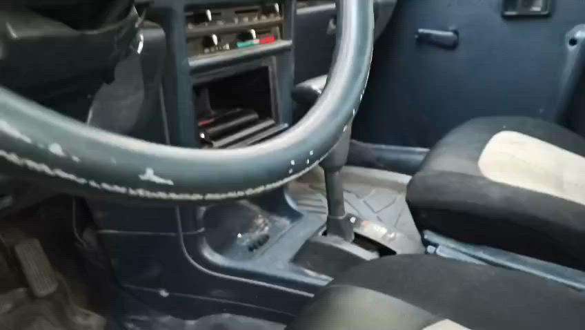 السلام عليكم عندي سيارة  كورلا موديل 95  گير شرط محرك شرط كهربائيات شغالة السيارة نظيفة سنوية 31 
السعر  35  للبيع او مراوس تواصلو ع الخاص


**إذا كنت صاحب هذا الإعلان وتريد حذفه لأي سبب، رجاءا أرسل رسالة إلى الدعم الفني**