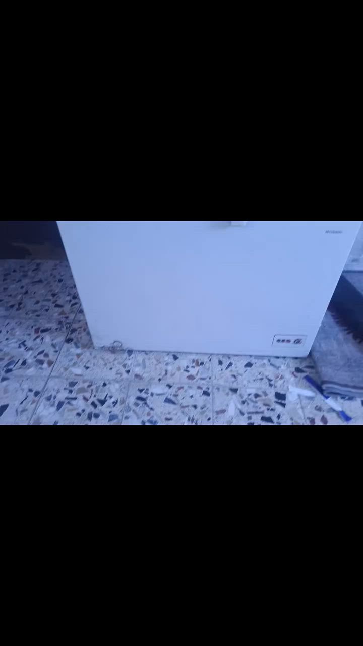 سلام عليكم مجمده للبيع السعر 150 ***********
