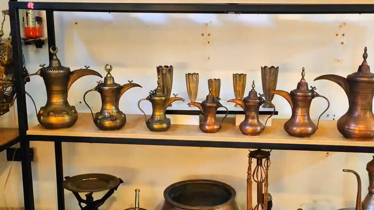 للبيع
زوجين من الدالات النحاسيه التركيه المنقوشه


**إذا كنت صاحب هذا الإعلان وتريد حذفه لأي سبب، رجاءا أرسل رسالة إلى الدعم الفني**