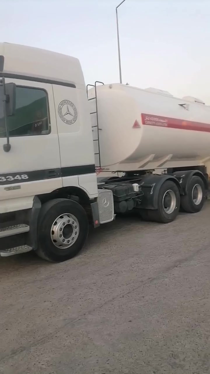 صهريج حموله عاليه 42 اسود 42 بياضات طوناج جديد جيبي اس سيارة مكفوله
للإستفسار ***********
