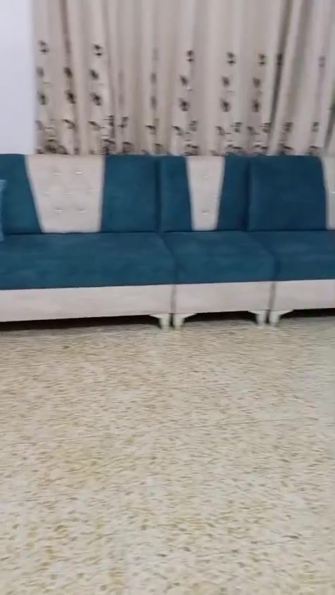 ديوان عشر مقاعد نضيف كلش سعره 250 مكاني الديوانيه حي الحضاره *********** بي واتساب
