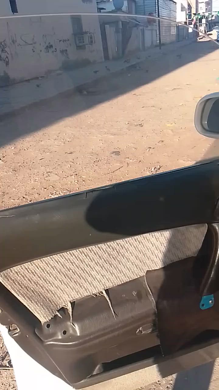 سلام عليكم موديل*91* رقم إنكليزي پاسمي  تبريد موشغال كهربائيات شغاله مكانه الحله سعره 35 بيه مجال ***********
