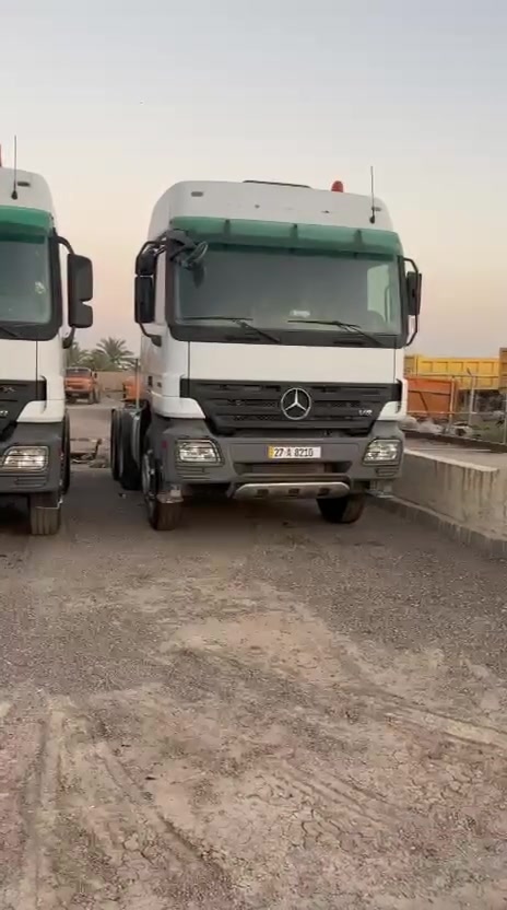 العنوان معرض دجله لبيع اللوريات
التاجي قرب الحي الصناعي 
للاستفسار على الارقام التاليه

‏‪***********‬‏ حكم الحديدي 
‏‪***********‬‏ عمر الحديدي 
*********** هادي اللهيبي
***********  عمر الحديدي
*********** محسن التميمي
