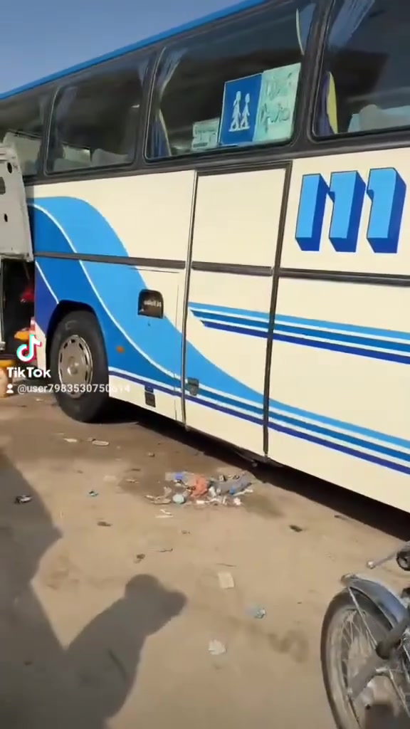 السلام عليكم شبح للبيع تخم تأير جديد سياره خير من الله ما نقصهة برغي ***********
