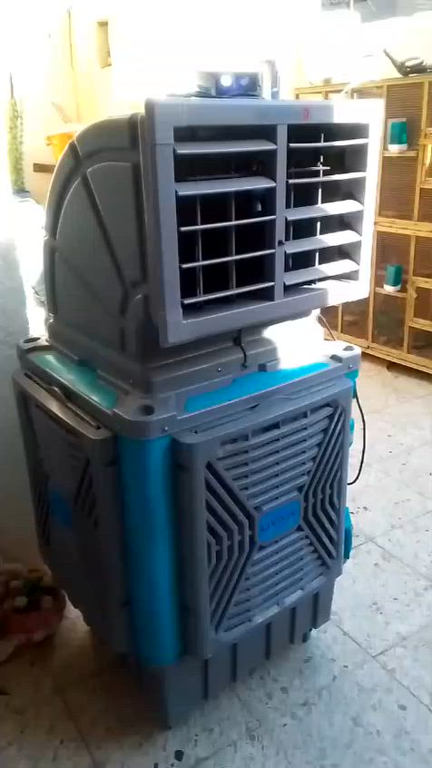 السلام عليكم مبرده ام الخرطوم للبيع بغداد جسر ديالى القديم السعر 450وبيهه مجال ***********
