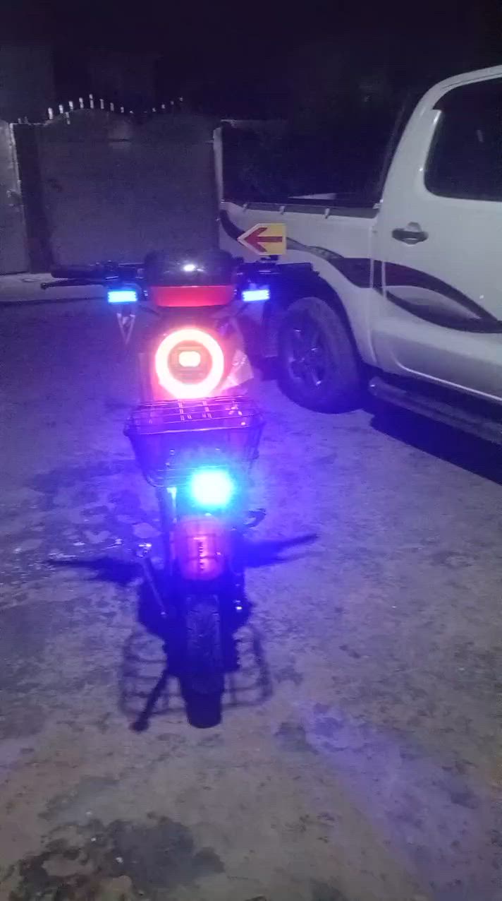 سلام عليكم شباب درجه للبيع موديل 26 درجه نضيفه سعر خاص  درجه ولي بطاريات كبار ولي مكان بابل المحاويل البدع الكبير درجه مسدجدمه 15 رقم ***********
