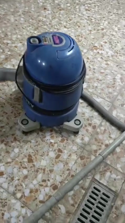 غراض لبيع المكان بغداد نهايه حي أور سبع قصور شارع ابو علي واتساب *********** اتصل واني بخدمتكم تره ماارد ع التعليقات الشراي يتصل تحياتي للجميع
