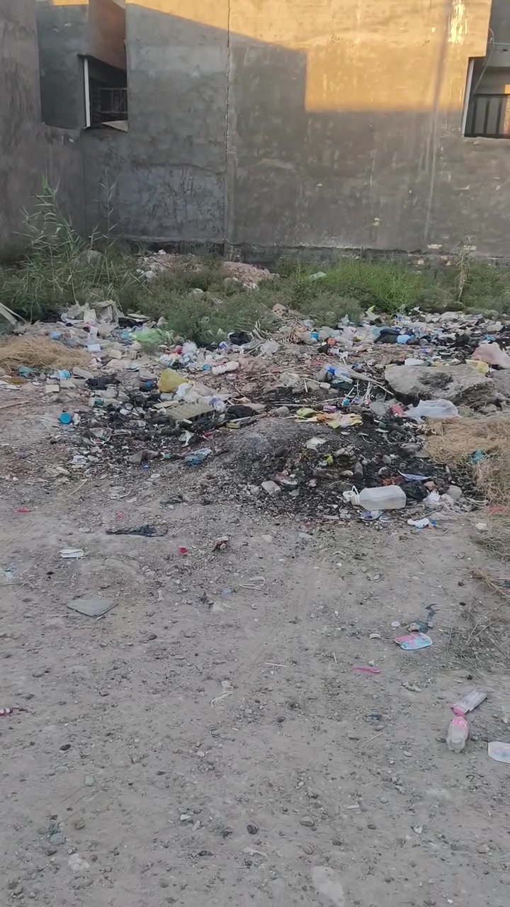 السلام عليكم
قطعه ارض  للبيع زراعي سند  25
بغداد _المحموديه _  حي الربيعي حي 17   _  خلف مدرسه الابداع ___ علمآ ان الارض مسجله في البلديه وفيها قصاصه تطويب 
 المساحة  150   م     واجهة  12 ونص  م        نزال 12 م 
 
للاستفسار ه‍ 
***********
***********
