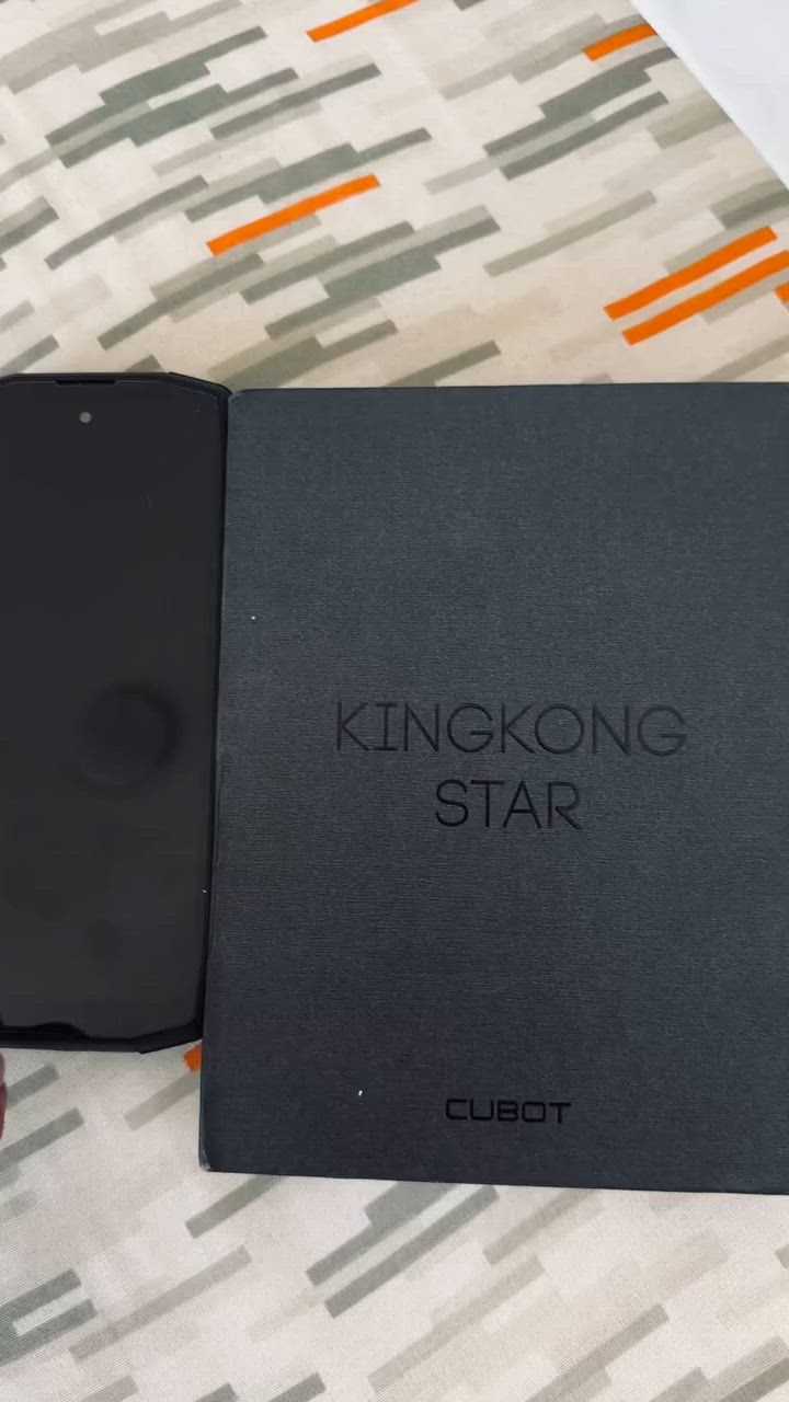 السلام عليكم
هذا جهاز موبايل اسمة CUBOT Kingkong Star
• شاشة: +FHD بدقة LCD إنج 6.78
•معدل تحديث: 120HZ
•المعالج: MediaTek Dimensity 700
•الرام: 12GB
• التخزين: 256GB
•البطارية: 10600mAh قوية كلش
•الكاميرا الخلفية: 100MP تقريباً
•كاميرا ليلية Night Vision
•مقاوم للماء والغبار والصدمات بمعيار IP68/1P69K
• بي شاشة خلفية صغيرة ورا الجهاز للوقت والإشعارات

أبيع أعلى سعر


**إذا كنت صاحب هذا الإعلان وتريد حذفه لأي سبب، رجاءا أرسل رسالة إلى الدعم الفني**