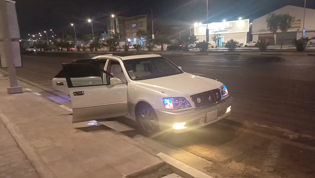 السيارة موديل 2000 كفالة من كصة او نقل جثة او عيب شرعي وكفالة كافة الإصوليات بيع او مراوس
تفاصيل اكثر اتصل على  ***********
مكان السيارة بصرة
