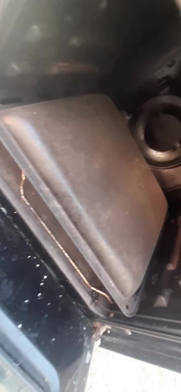 للبيع
كونفيره رجلها مكسوره ماطورها بي خربطه بس يرادلها تشده مباشر

عندي هذا الطباخ طاك بس نضيف هوه 

عندي هاي مبرده ماطوره يمكن شويه ضعيف تشتغل هيه

ابيعهن شلع حط سعرك اذا عجبني ابيعك شلع

رقمي واتساب 

***********
