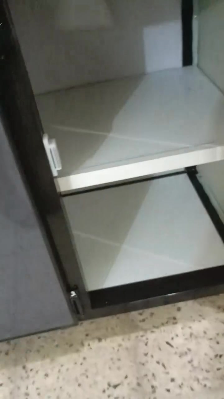 ***********
سنك ومعلق متر و ٢٠ جديد شغل مضبوط سعر ١٧٥
