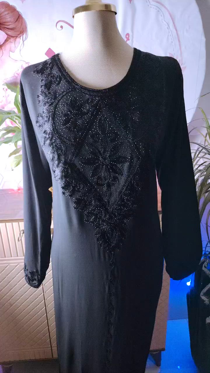 🖤 كشمير أسود أنيق 🖤
✔️ ردان كامل اليد ✔️ حلقة لاستيك مريحة ✔️ قياسات من L إلى 5XL
💰 السعر: 10,000 دينار فقط
للطلب والاستفسار راسلينا على الخاص 📩
 #كشمير_اسود
 #ملابس_نسائية
 #موضة
 #هتون
 #اكسبلور_العراق


**إذا كنت صاحب هذا الإعلان وتريد حذفه لأي سبب، رجاءا أرسل رسالة إلى الدعم الفني**