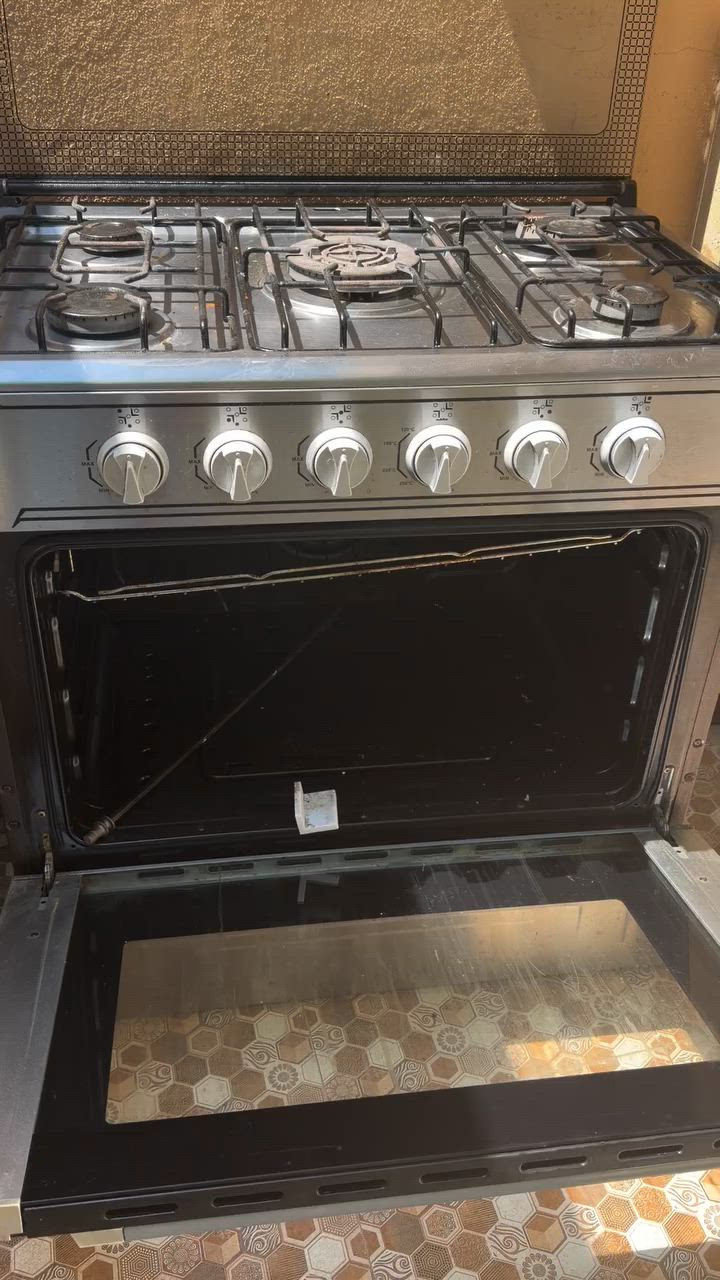 طباخ حديث شغال فرن ظهر حجم كبير 200 الف


**إذا كنت صاحب هذا الإعلان وتريد حذفه لأي سبب، رجاءا أرسل رسالة إلى الدعم الفني**