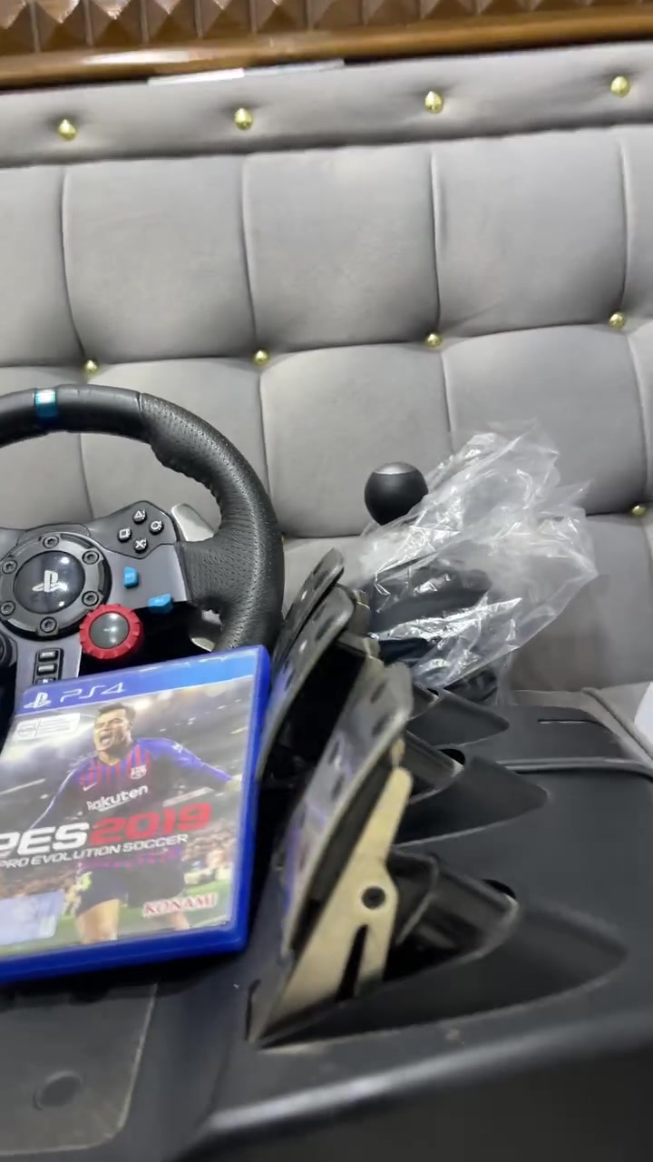 🎮 للبيع بلايستيشن 5 أوروبي (PS5) سعة 1 تيرا 🎮

الجهاز نظيف ومكفول من كل شيء، جاهز للعب مباشرة، ويحتوي على حساب كامل.

المواصفات والمرفقات:
✅ بلايستيشن 5 أوروبي - 1 تيرا
✅ دركسون Logitech G29 الأصلي
✅ كير (Gear Shifter) Logitech G الأصلي
✅ UPS
✅ يدات بلايستيشن أصلية (وليست تجارية)

الألعاب:
🎮 PES 2019 (3 أقراص)
🏎️ The Crew Motorfest
🚗 Grand Theft Auto (GTA)

💰 السعر: خاص

📞 للاستفسار أو التواصل عبر الاتصال أو واتساب:
***********
