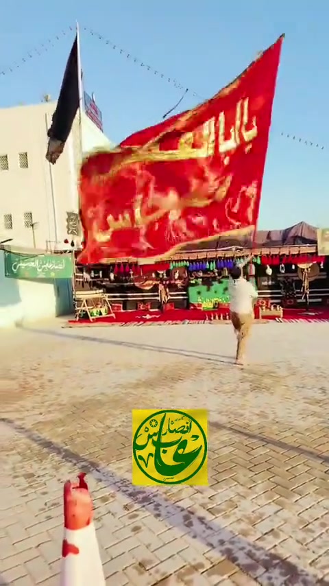 السلام عليكم ورحمه الله وبركاته
خدام الحسين صلوات الله عليه
خيمه عربيه ١٢*٣ ارتفاق مترين ونص 
قماش تفصال 
حديد قفايص استخدام قليل مثل مموضح بصوره 
للتواصل واتساب ***********
