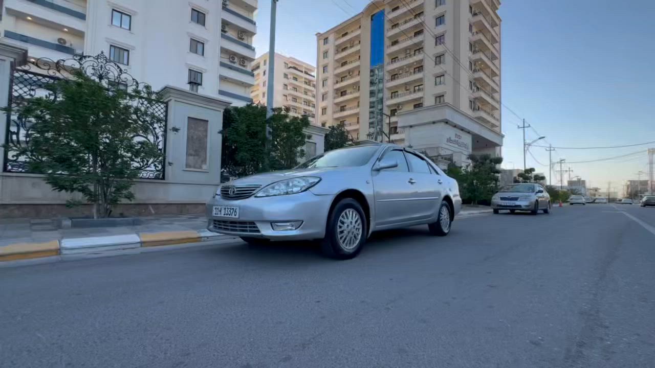 شبابنا الطيبين ضروري تسمع كل الفيديو حتى تعرف كل تفاصيل السياره لانو أنتوا أصحاب طريق بعيد والنجاة في الصدق 
كامري خليجي لون سلفرالمرغوب 2003 آربع سلندر المرغوب 2400رقم بغداد إنكليزي الدولي الجديد
تبريد قطعتين جديد تخم تاير ادامه كامله نوزلات فيت بم كلها جديد سياره كولش جديده ايرباك سليم مابيها اي كلوب عاطل بالدشبول سياره يعجز الوصف عن نظافتها 
مصبوغه عام جماليه فقط بسبب الجراد وعندي تصوير قبل الصبغ مكفوله من الكلبة والكصه 
مكانها الفلوجة 

السعر 93 
وماكو هيج سعر بالنسبة لنظافتها وبالعافيه على الياخذها شباب الجاد ومحتاج يتصل مو يدخل للخاص وابيع فقط بدون مراوس ونقد تحياتي 

***********
***********
***********
