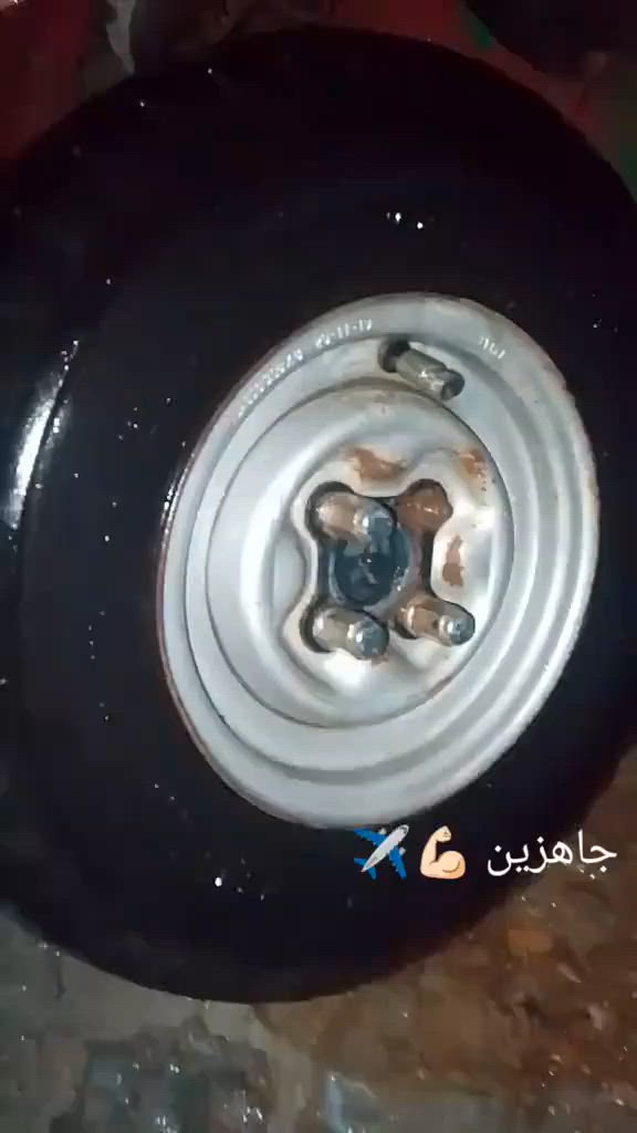 تكتك للبيع موديل 17
ابيع مثل ماواضح بلفديو شوف وقتنع ودخل خاص 
رقم ***********
