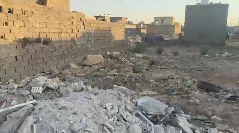 السلام عليكم قطعه ارض البيع بصف الهيكل المساحه ١٠٠متر الموقع حي طارق بل خير قريب عل شارع ١٥ تبعد عل تبليط دربونتين السعر 22 وبيه مجال خابر وتدلل ***********
