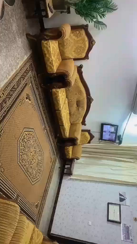 التخم ٢٥٠ الغرفه ٢٠٠ بلازما شونك ٤٣ بدون نت ب١٢٥ الرقم ***********
