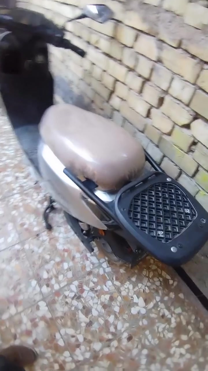 السلام عليكم
عندي هاي الدراجه حيل نظيفه بس وكفت بيها بطاريه وحده
اريد ابيعها
ب ٦٠٠ وبيها مجال
نظيفه حيل
*********** بيه واتس اب
العنوان الثعالبه
