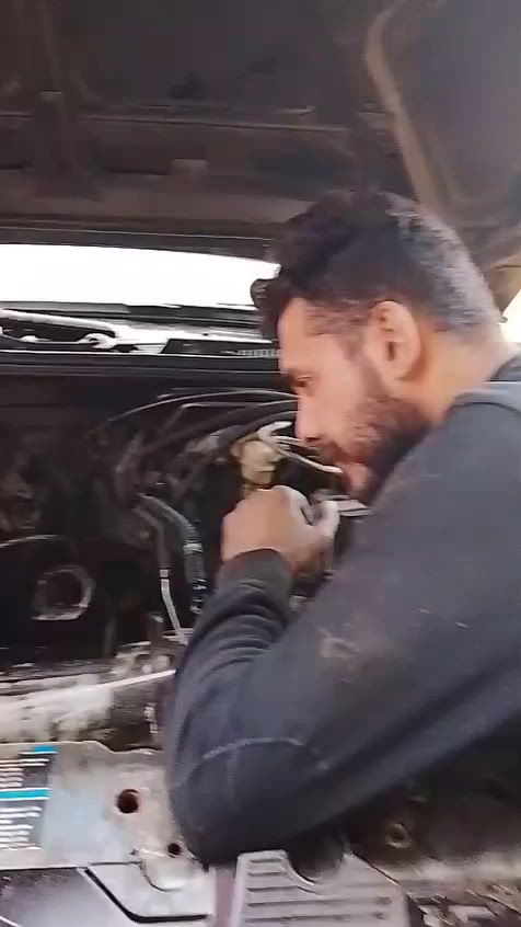 سلام عليكم اليوم سوينه ادامه لسجاد جان عنده نضوح من المشط وعنده جبن واشر تعبان مال الكيس الحمد الله جنه عند حسن ظنه وطينى ضمان 
اخوكم سجاد كهربائي 
***********
