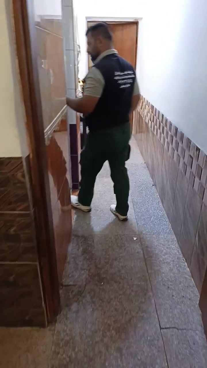🔥 شركة (الخبير)  سونار العراق 🔥
💥 أسعار مناسبة جوه السوق | واحد العراق شيخ السباكين 💥
📍 عنواننا: عاصمة بغداد – نغطي جميع المحافظات
✔️ نعمل بضمان الفحص وبأحدث الأجهزة العالمية
خدماتنا:
1️⃣ كشف تسريبات المياه والرطوبة بسونار حديث + معالجة كاملة
2️⃣ فتح وتسليك المجاري بدون تكسير بأجهزة إلكترونية متطورة
3️⃣ ثقب بلكور (فتحات صاروخية للمطابخ والمرشحات) بجميع الأحجام ✔️
4️⃣ قص كونكريت وفتح دكت وأبواب بماكنات احترافية
5️⃣ سحب خطوط المياه وربط مجاري خارجية
6️⃣ تأسيس صحيات عامة (ماء + مجاري) بأعلى جودة
🚀 فريقنا يوصل لك بأسرع وقت
🌍 خدماتنا داخل بغداد وجميع محافظات العراق
📲 واتساب: ***********
📍 أرسل موقعك ونوصلك فوراً
 👍
