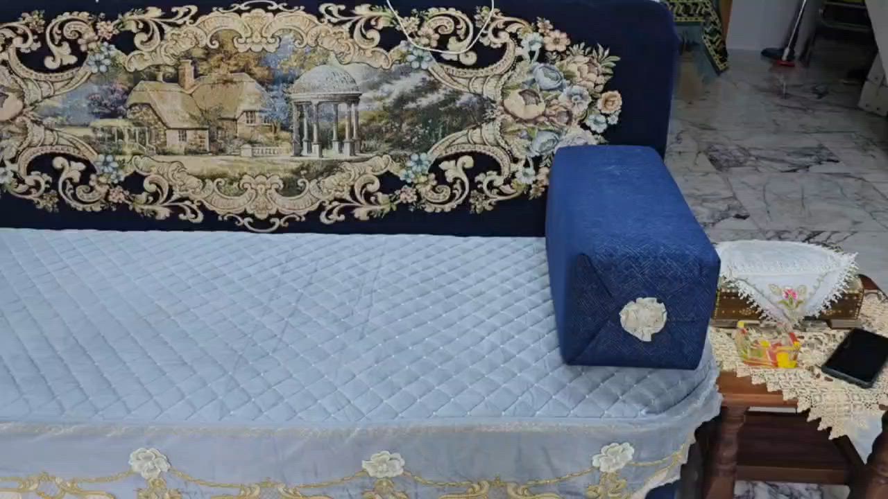 السلام عليكم من رخصة الادمن ديون جديد تزكام مابي اي ضرر اربعه قنفات ام الاربع نفرات واثنين ام الاربع ركن جديد جدا جدا مثل ما موضح بالصور وايضا على الفحص 
العنوان /حله مركز
الرقم /***********
السعر /مليونين وبي مجال للشراي

