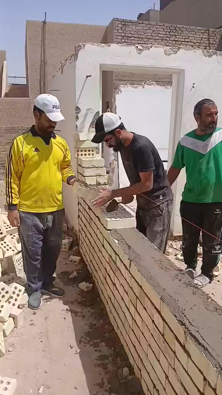 السلام عليكم 
خلفه بناء أشتغل قطعي او على الدبل بغداد فقط التوصل خاص او عبر الرقم *********** متوفر واتساب
