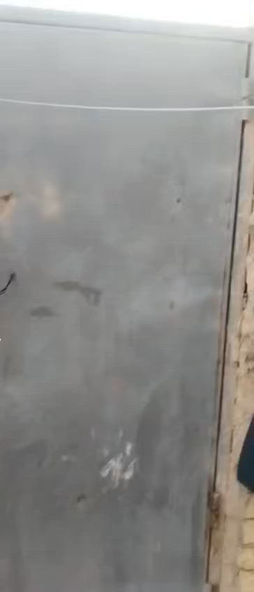 السلام عليكم
بيت مساحه ١٠٠ م
بناء ٢٠٢١ اساس رفت طابقين
طابق لأول كامل والطابق لثاني يحتاجله لبخ وبياض
سبع قصور قرب السيطره فرع أفران الزهراء
***********
