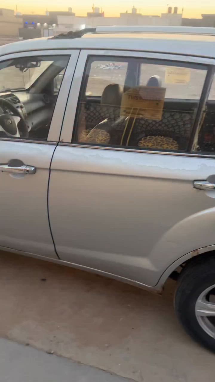 ليفان ٢٠١٦ گير عادي
السيارة مثل ماتشوفها كبالك 

كلشي مابيها لا ضربة ولا طخة 

اشوية مجوردة 

وتبريدها نعمة من الله 

السعر ٤٥ 

مكاني السماوة 

السنوية بأسمي 

اي استفسار تفضل خاص وتدلل


**إذا كنت صاحب هذا الإعلان وتريد حذفه لأي سبب، رجاءا أرسل رسالة إلى الدعم الفني**