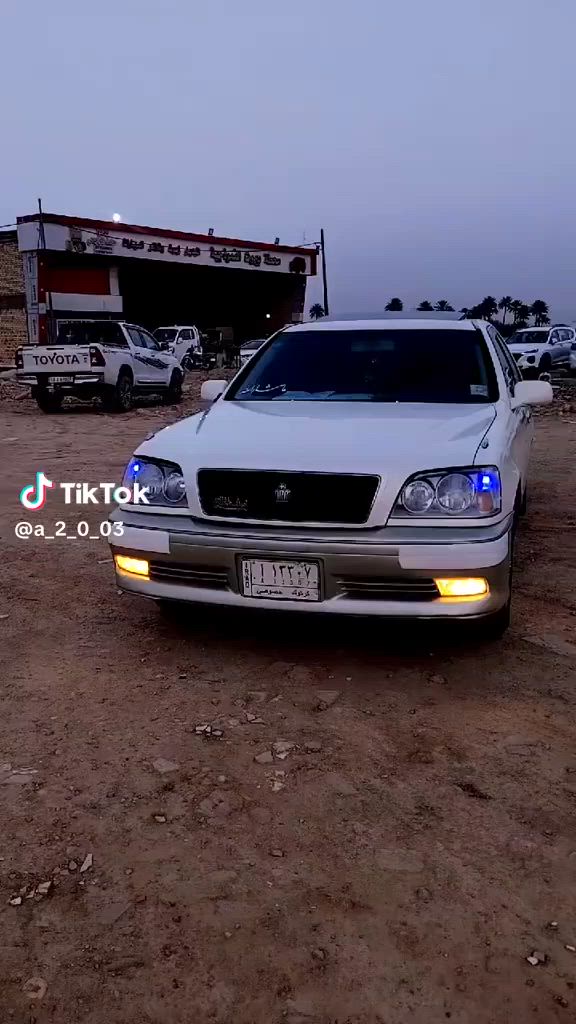 سلام عليكم تيوتة كراون خضراوية 2002 مدفوع كمرك وضريبة كاملة باقي على رسوم رقم فقط تحويل ثاني يوم شرط كفالة سيارة عدة كص قمارة سيارة نضيفة مال جناي وجاهزة تبريد ثلج لايت زنون ويل نجمة ابيض تخم تاير ديفور جبير لايت امامي ابو عيون وخلفي ابو عيون سيارة خير من الله مال جناي وجاهزة وبالعافية عل ياخذها مكان سيارة بابل القاسم رقم الهاتف *********** الموشراي يدعيلنا برزق 💞
