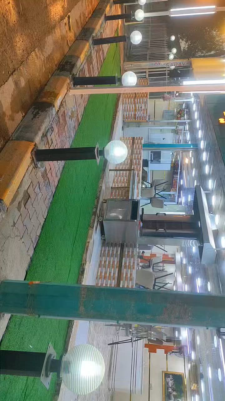 مطعم كامل مكمل
سبلت 3طن عمودي 
كاشير 
اناره كامله
مثرامه حجم 22
شوايه دجاج سل ستيل 
شوايه گص سل ستيل
مبرده ام الخرطوم كسر فلين
مجمده عدد2
مراوح جداريه عدد 2
مطبخ متكامل 
مغاسل 
10طاولات طعام ماركه 
شوايه اجنحه 
شوايه سمج 
حوض اسماك 
كيزرات عدد2
تانكيات عدد2ابو ال500
سستم كامرات عدد4
كراسي بلاستك عدد15
جنبر جاي
ماطور ماء عطاس كبير 
برادات عدد 2كسر فلين
كرسي كاشير
مولده كياا 140امبير
وبعد هواي تفاصيييل للاستفسار الاتصال 
***********
***********

