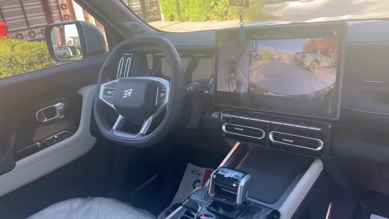Jetour t1 i-DM 2026
جيتور t1 موديل 2026 هايبرد ( اخت الزيرو)

لونها زيتوني مات طافي (هذا اللون سعرة اغلى ب مليون من بقية الالوان ) 

!! ماشية 500 كم فقط!! 
!! مرقمة رقم جديد بغداد !!
!! سعر 42 مليون دينار عراقي !!

!!نظيفة تماماً ما بيها ولا شخطة!!
شوفها بالصور بعدها بالغلاف
للتواصل ***********
عنوان بغداد يرموك

مميزاتها :
✨ سقف بانوراما كامل ✨
✨ نظام هايبرد يجمع بين البانزين و الكهرباء
✨ إنارة داخلية Ambient Lighting(تكدرون تشوفوها بالصور)
✨ ٩ كامرات و حساسات (رؤية540°) تنطي صورة 3D للسيارة
✨ نظام تحذير من الاصطدام و فرامل طوارئ أوتوماتيكية
✨ نظام المحافظة على المسار
✨ نقطة عمياء (Blind Spot)
✨ مساعد ركن ذكي (Auto Parking)
✨ عدة Airbags

✨ شاشة كبيرة ذكية 15 inch تحتوي على:
نظام تشغيل ذكي (Smart System)
ربط موبايل (Apple CarPlay + Android Auto)
ذكاء اصطناعي + أوامر صوتية تتحكمين بالسيارة بالصوت (مكيف، موسيقى، نوافذ…)

✨ مميزات قيادة:
وضعيات قيادة متعددة (Eco / Sport / Normal)
مناسبة للطرق الوعرة والمرتفعة
توفير عالي بالوقود (هايبرد)

!!ضمان عشر سنوات من الشركة!!

🌛و تجي وياها نسختين بصمة لون ابيض و اسود🌜
