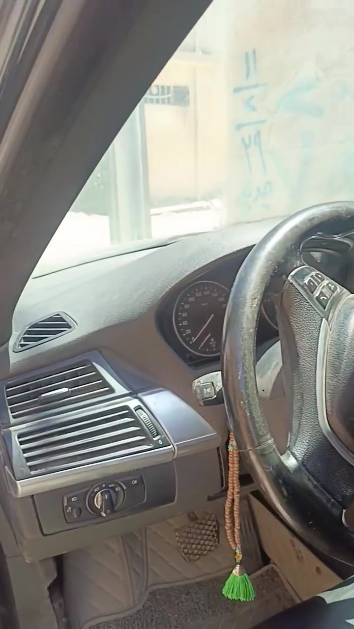 سلام عليكم للبيع أو المراوس إكس فايف گاز  موديل ٢٠١١ رقم اربيل باسمي سياره مكفولة فقط جاملغ أمامي نقص تبريد غاز فقط السعر ١٢٠ العنوان كربلاء.الاتصال على الرقم ***********
