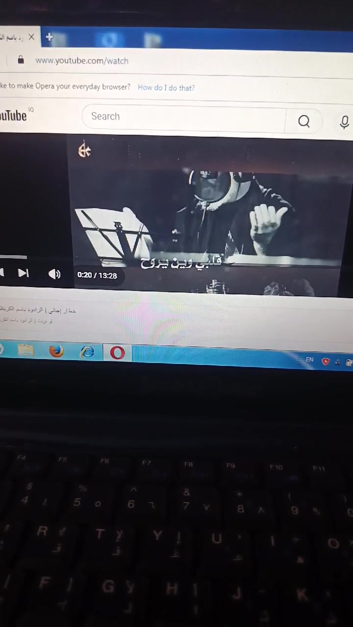 لاب توب ميني جهاز بحاله جيده يفيد في الوورد والتصفح سعر الجهاز 75,000 للاتصال على الهاتف ***********