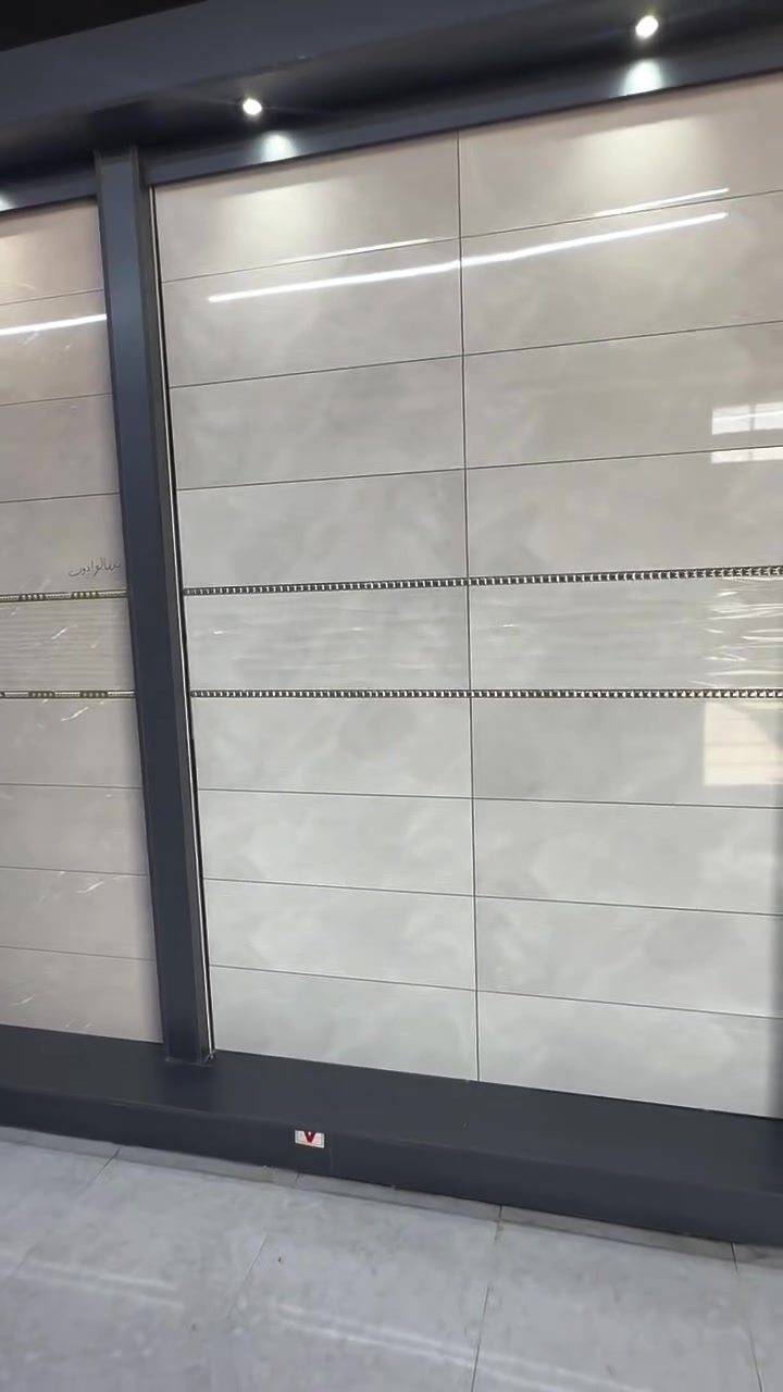 العنوان: بيتك يستاهل الأفضل.. والجودة عنوانها "كلاي"! 🏠✨
النص:
تبحث عن الفخامة والمتانة لأرضيات بيتك؟
في معرض كلاي، وفرنا لك أجود أنواع البورسلين والسيراميك بمواصفات عالمية وتصاميم تواكب أحدث صيحات الديكور.
✅ ليه تختار كلاي؟
 تشكيلات متنوعة تناسب كل ذوق (لامع، مطفي، خشن).
 صلابة وجودة عالية تتحمل الاستخدام اليومي.
 تنوع في المقاسات والأشكال لتناسب جميع الغرف والممرات.
📍 زورونا في موقعنا:
حي المعلمين - مقابيل مطعم ألوان.
📞 للاستفسار: ***********
كلاي.. اللمسة الأخيرة اللي تكمل جمال بيتك. # #بعقوبه
