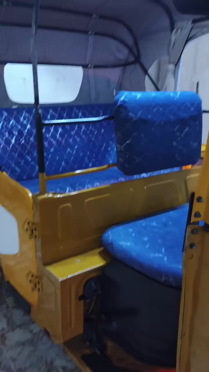 السلام عليكم تكتك البيع موديل 2021 شهر 11 رقم كربلاء بسمي تحويل ثاني يوم بلاديه قطره صبخ مابيها مكان بغداد المحموديه رقم الهاتف ***********
