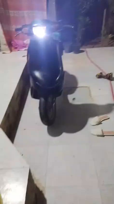 منغولي للبيع نضيف ب ١٠٠ و ٥٠ وبيهة مجال قليل رقمي ***********
